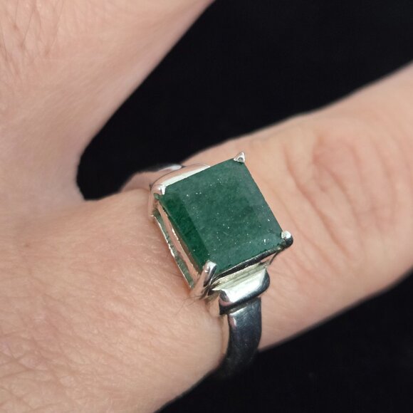 Chrysoprase stone and silver ring - Picture 7 of 14
